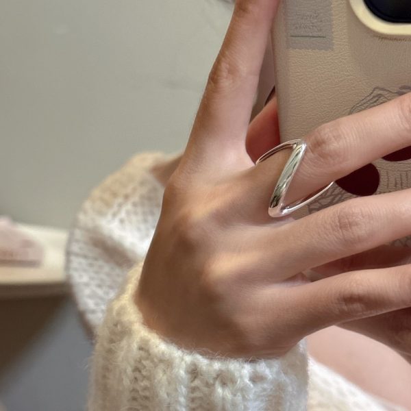 Wholesale 925 Sterling Silver Plain V-shaped Ring - Image 4