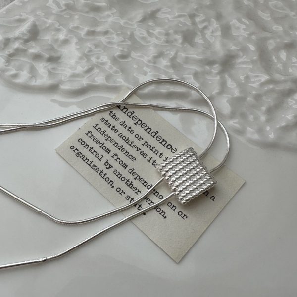Wholesale 925 Sterling Silver Mesh Bag Adjustable Sweater Necklace - Image 3