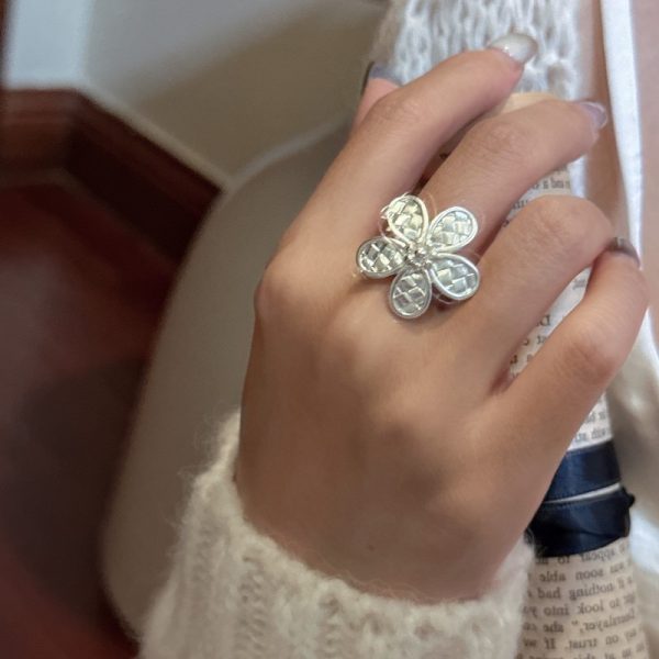 Wholesale 925 Sterling Silver Mesh Flower Ring - Image 5
