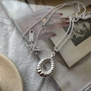 Wholesale 925 Sterling Silver Teardrop Hollow Necklace