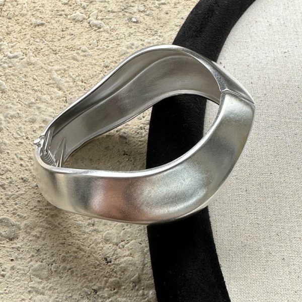 Wholesale 925 Sterling Silver Chunky Fashionable Irregular Bangle - Image 2