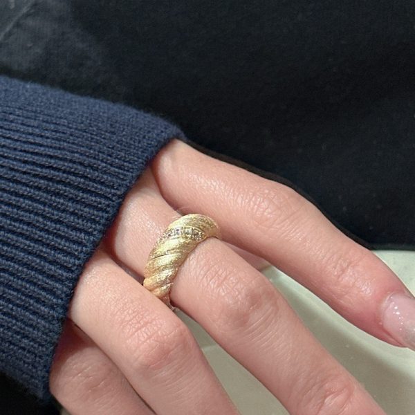 Wholesale 925 Sterling Silver Croissant Zircon Ring - Image 4