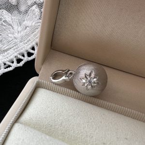 Wholesale 925 Sterling Silver Brushed Ball Zircon Pendant