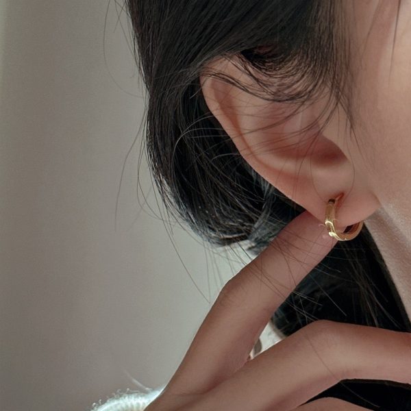Wholesale 925 Sterling Silver Fish Scale Hoop Earrings - Image 4