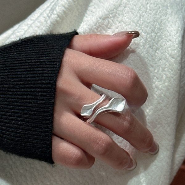 Wholesale 925 Sterling Silver Burnt White Leaf Ring - Image 4