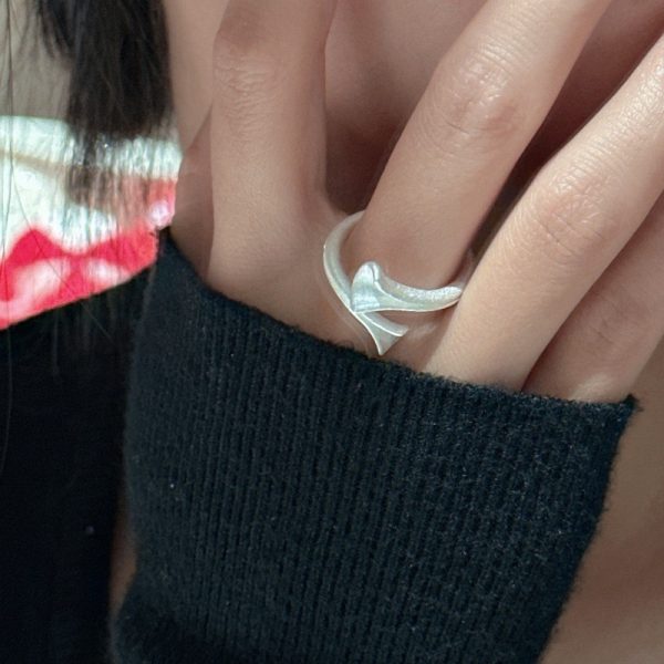 Wholesale 925 Sterling Silver Burnt White Silver Leaf Ring - Image 3