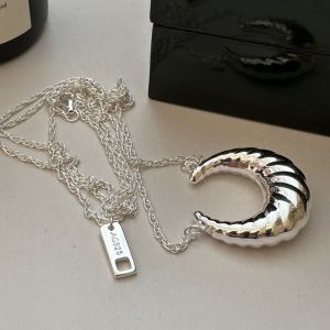 Wholesale 925 Sterling Silver Hollow Croissant Necklace