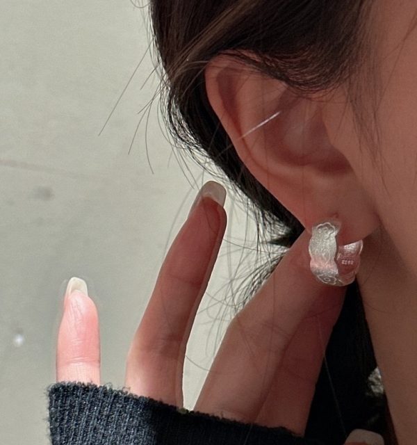 Wholesale 925 Sterling Silver Brushed Flower Earrings - Image 4