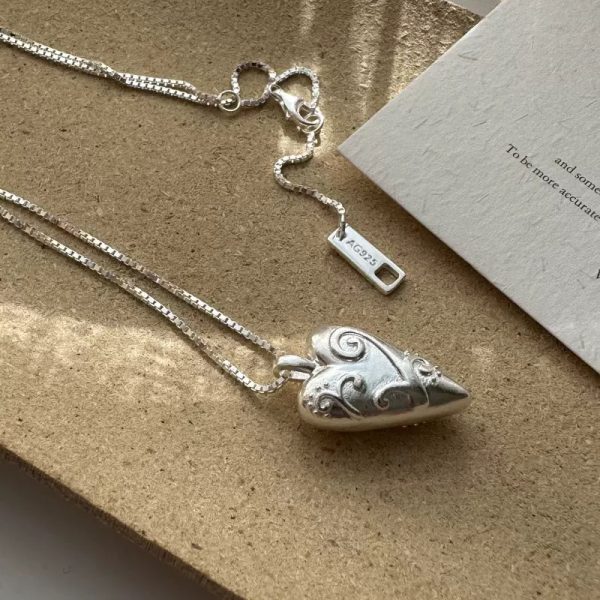 Wholesale 925 Sterling Silver Hollow Heart Necklace - Image 3