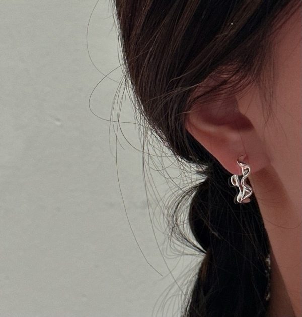 Wholesale 925 Sterling Silver Pleated Stud earrings - Image 4