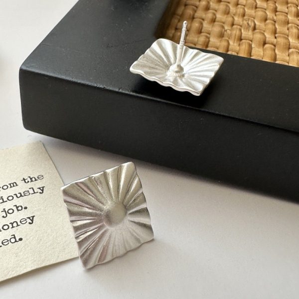 Wholesale 925 Sterling Silver Matte Square Stud Earrings & Ring - Image 3