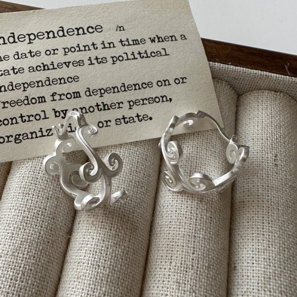 Wholesale 925 Sterling Silver Floral Matte Hoop Earrings
