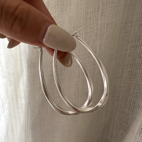 Wholesale 925 Sterling Silver Matte Oval Hoop Earrings - Image 3