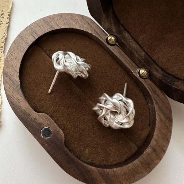 Wholesale 925 Sterling Silver Matte Rose Stud Earrings - Image 3
