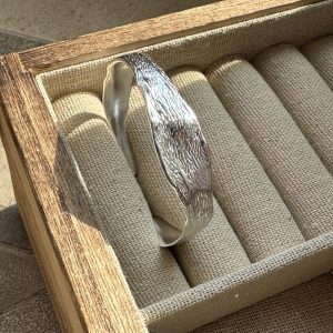 Wholesale 925 Sterling Silver Texture wave bracelet Texture Wave Bangle