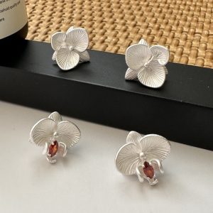 Wholesale 925 Sterling Silver Floral Stud Earrings