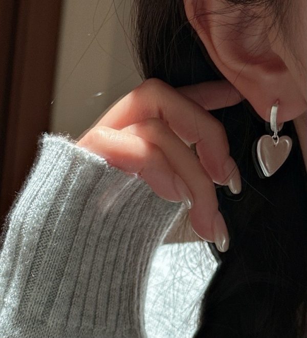 Wholesale 925 Sterling Silver Matte Love Earrings - Image 6
