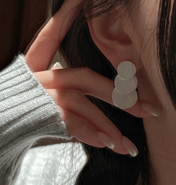 Wholesale 925 Sterling Silver Frosted Round Earrings - Image 4