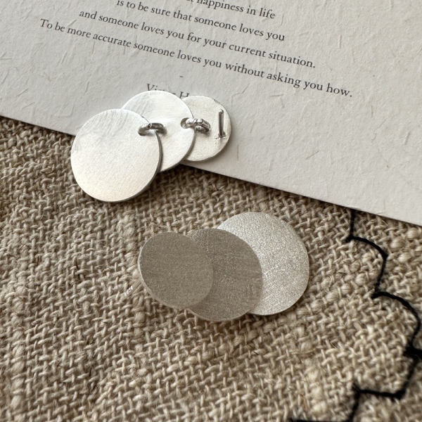 Wholesale 925 Sterling Silver Frosted Round Earrings - Image 3