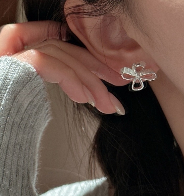 Wholesale 925 Sterling Silver Flower Stud Earrings - Image 6