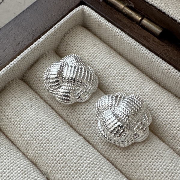 Wholesale 925 Sterling Silver Irregularly Textured Stud Earrings - Image 2