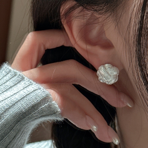 Wholesale 925 Sterling Silver Irregularly Textured Stud Earrings - Image 4