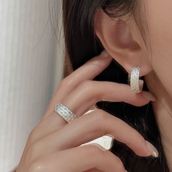 Wholesale 925 Sterling Silver Dot Earrings & Ring - Image 6