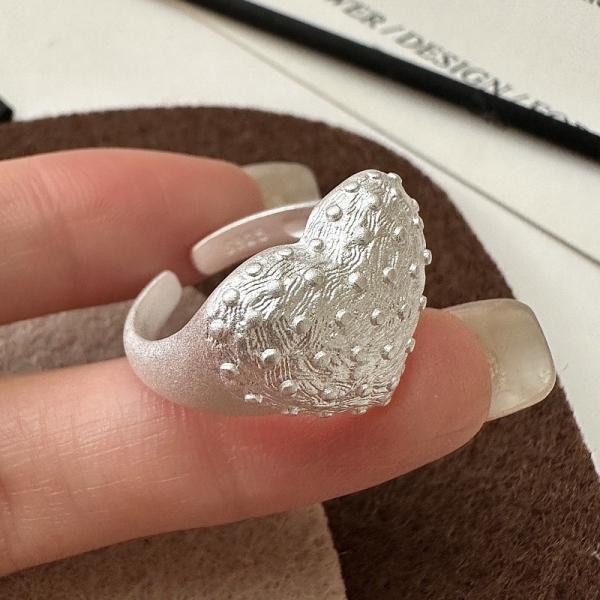 Wholesale 925 Sterling Silver Heart-shaped Texture Ring & Stud Earrings - Image 3