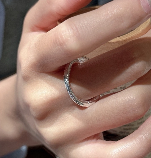 Wholesale 925 Sterling Silver Textured Thin Ring - Image 6