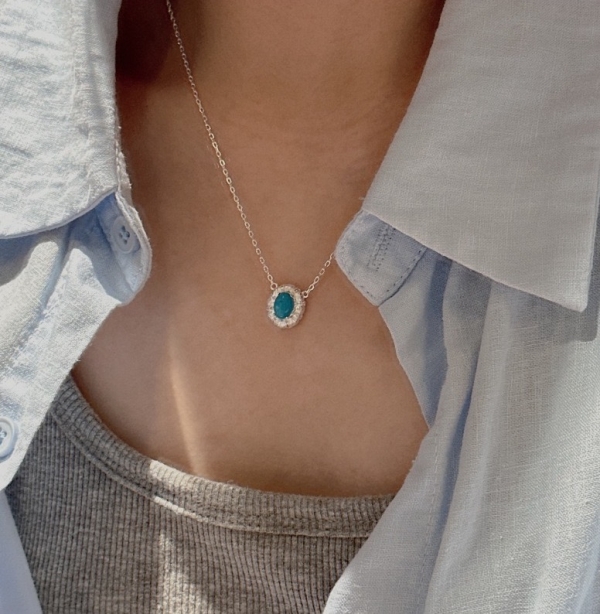 Oval Synthetic Turquoise Necklace - Image 6