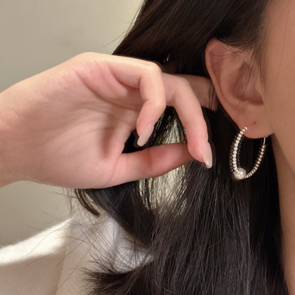 Wholesale 925 Sterling Silver Swarovski Pearl Light Hoop Earrings - Image 6