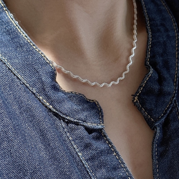 Wholesale 925 Sterling Silver Texture Wavy Necklace - Image 4