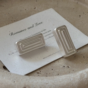 Wholesale 925 Sterling Silver Rectangular Hollow Matte Earrings
