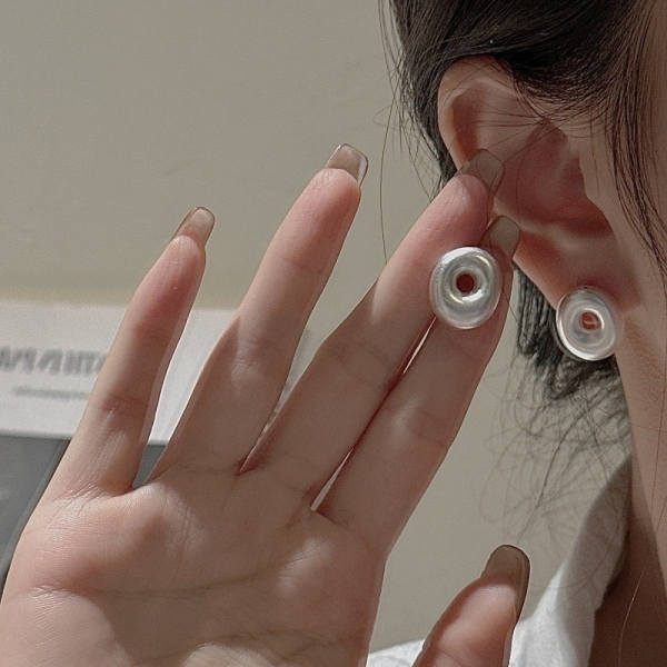 Wholesale 925 Sterling Silver Hollow Matte Donut Earrings - Image 5