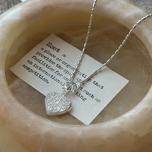 Wholesale 925 Sterling Silver Vintage Heart-shaped Necklace - Image 3