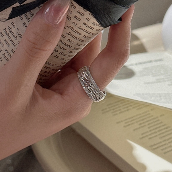 Wholesale 925 Sterling Silver CNC Glittering Zircon Ring - Image 5