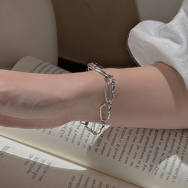 Wholesale 925 Sterling Silver Irregular Oxidized Bracelet - Image 6