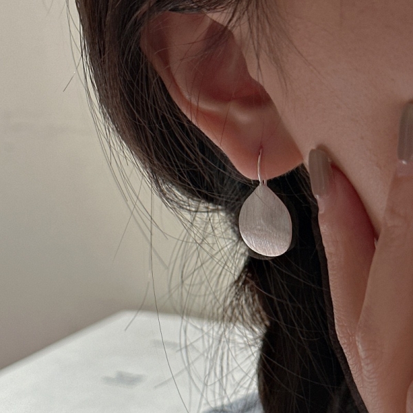 Wholesale 925 Sterling Silver Brushed  Leaf Earrings - Image 5