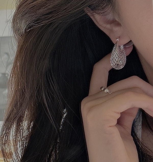 Wholesale 925 Sterling Silver Hollow Hoop Earrings - Image 6