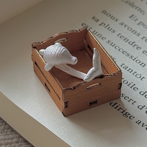 Wholesale 925 Sterling Silver Burnt White Dolphin Texture Ring