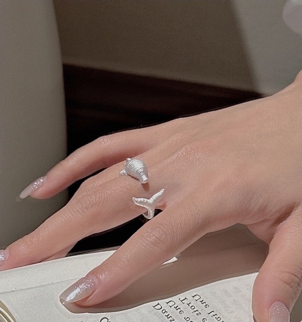 Wholesale 925 Sterling Silver Burnt White Dolphin Texture Ring - Image 6