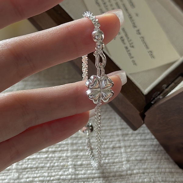 Wholesale 925 Sterling Silver Four-leaf Clover Sparkling Bracelet - Image 2