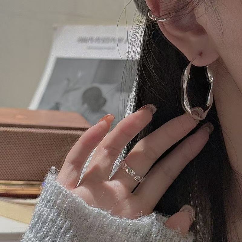 Wholesale 925 Sterling Silver Twisted Shiny Hoop Earrings - Image 5