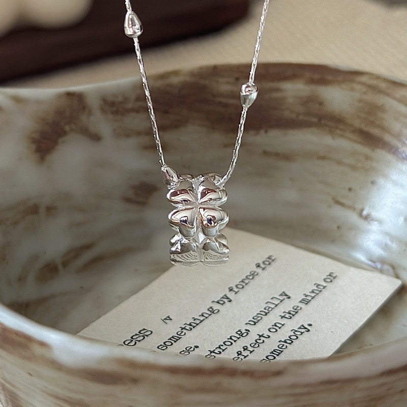 Wholesale 925 Sterling Silver Four-leaf Clover Circular Necklace - Image 2