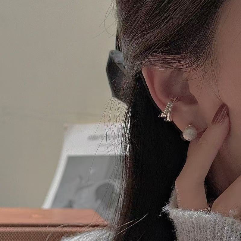 Wholesale 925 Sterling Silver Simple Ear Clip - Image 5