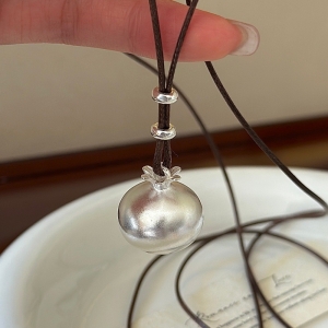 Wholesale 925 Sterling Silver Pomegranate Leather String Necklace