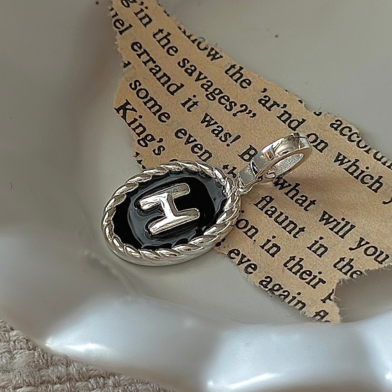 Wholesale 925 Sterling Silver Oval Enamel Engraving H Pendant - Image 2