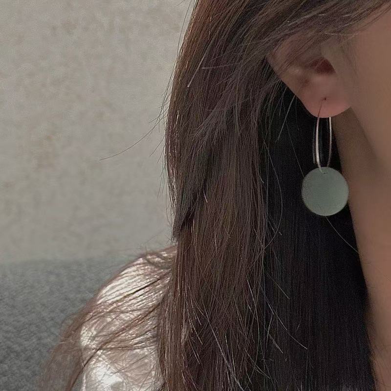 Colored Round Natural Stone Hoop Earrings - Image 9