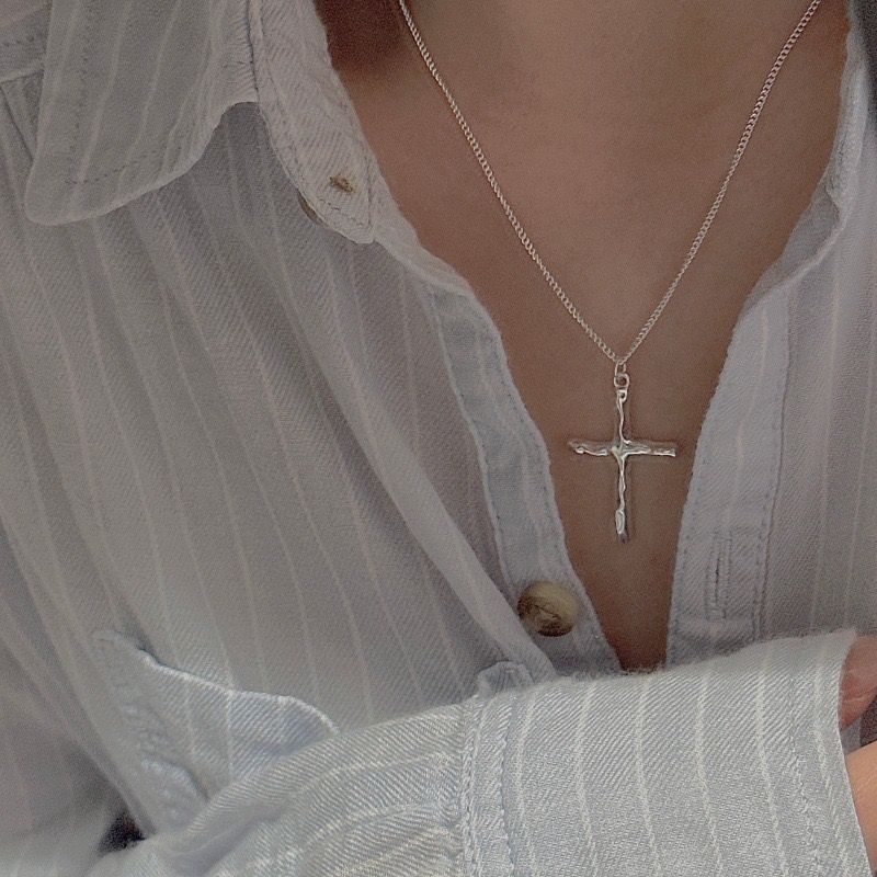 Wholesale 925 Sterling Silver Minimalist Textured Cross Necklace - Image 6