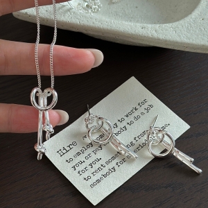 Wholesale 925 Sterling Silver Minimalist Loop Knot Matching Necklace Earrings Set